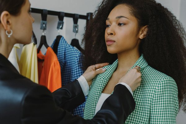 Éveillez Votre Puissance Émotionnelle : Stratégies de Visualisation Sur-Mesure pour Femmes Inspirées